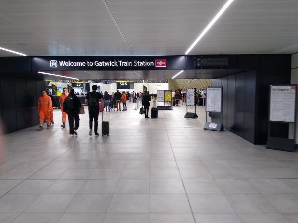 Gatwick Airport station